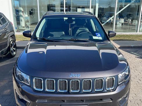 Used 2020 Jeep Compass Latitude w/ Cold Weather Group image 2