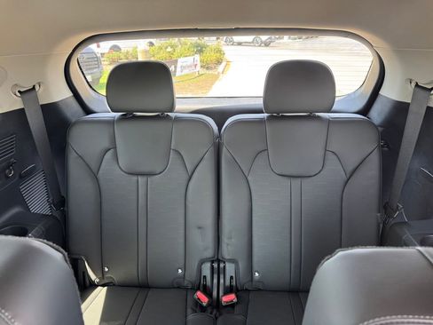 New 2026 Kia Sorento SX AWD/4WD image 16