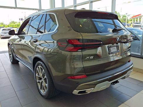 Certified 2026 BMW X5 xDrive40i AWD/4WD image 4