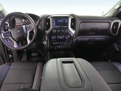 Used 2020 Chevrolet Silverado 1500 LT Trail Boss AWD/4WD image 13