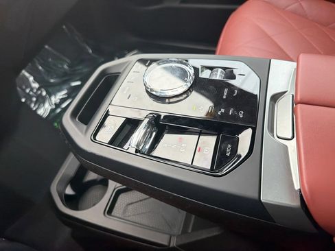Used 2025 BMW iX M60 AWD/4WD image 34