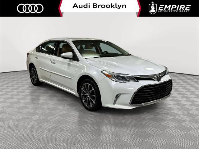 Used 2017 Toyota Avalon XLE w/ Protection Package FWD image 1