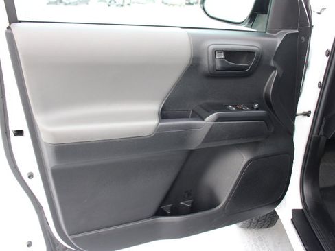 Certified 2023 Toyota Tacoma SR image 10