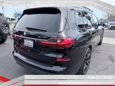 Used 2022 BMW X7 xDrive40i w/ M Sport Package AWD/4WD image 4