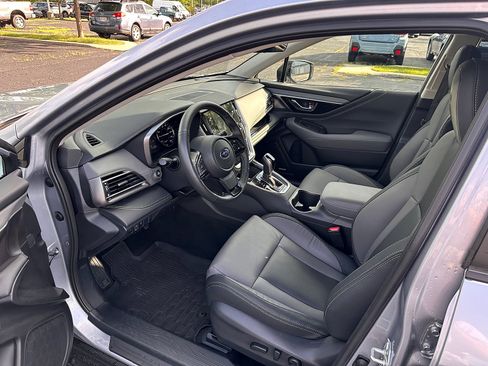 Certified 2025 Subaru Outback Onyx Edition AWD/4WD image 15