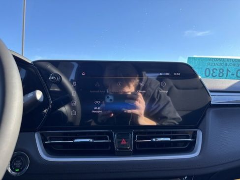 New 2026 Chevrolet TrailBlazer LT w/ Convenience Package image 7