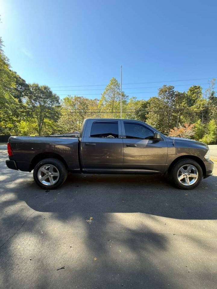 Used 2014 RAM 1500 Express RWD image 7