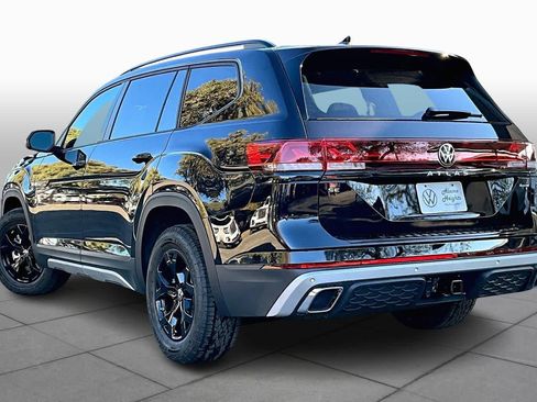 New 2026 Volkswagen Atlas Peak Edition AWD/4WD image 12