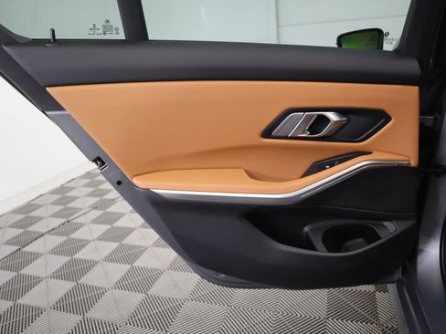 Certified 2023 BMW 330i Sedan w/ Convenience Package image 27