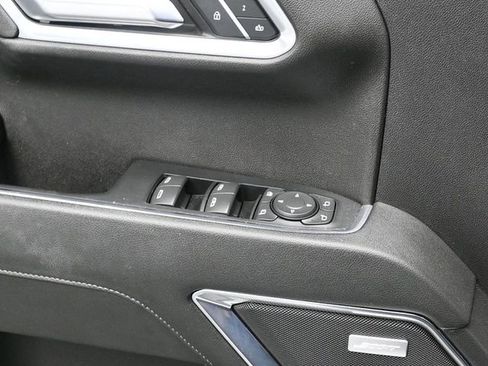 Used 2023 Chevrolet Silverado 1500 LTZ image 23