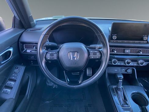 Used 2022 Honda Civic Sport image 11