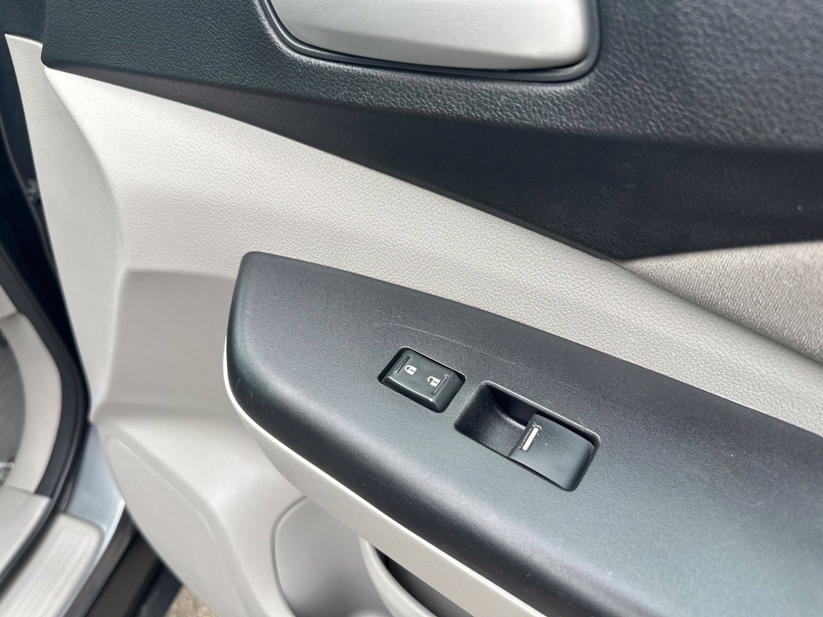 Used 2014 Honda CR-V EX image 36