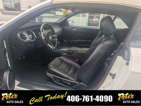 Used 2013 Ford Mustang Premium RWD image 20