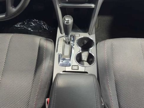 Used 2017 GMC Terrain SLE FWD image 17