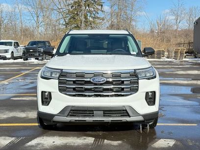 New 2026 Ford Explorer Active w/ Active Comfort Package