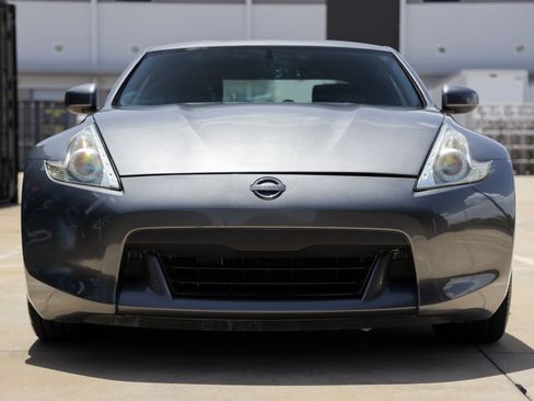 Used 2012 Nissan 370Z Coupe RWD image 20