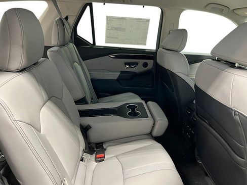 New 2025 Honda Pilot EX-L image 36