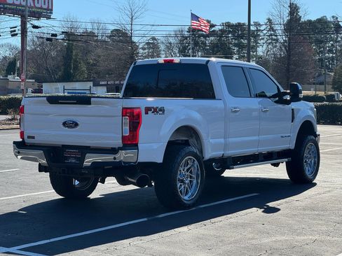 Used 2019 Ford F250 Lariat w/ Lariat Ultimate Package image 6