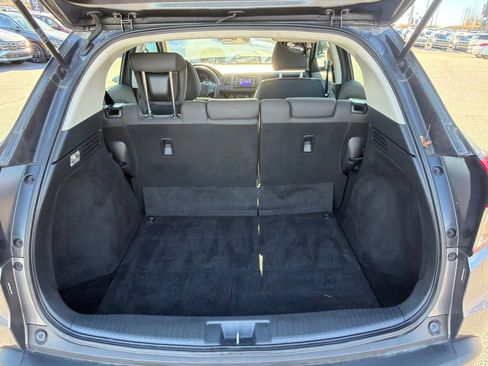 Used 2020 Honda HR-V LX image 18