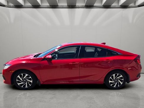 Used 2017 Honda Civic EX image 3