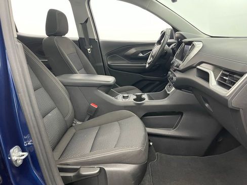 Used 2023 GMC Terrain SLE w/ Driver Convenience Package image 32