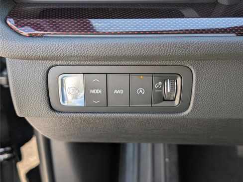 New 2026 Chevrolet Traverse Z71 w/ Driver Confidence Package image 23