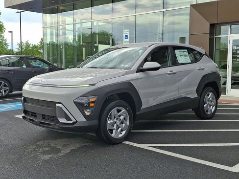 New 2026 Hyundai Kona SE AWD/4WD image 2