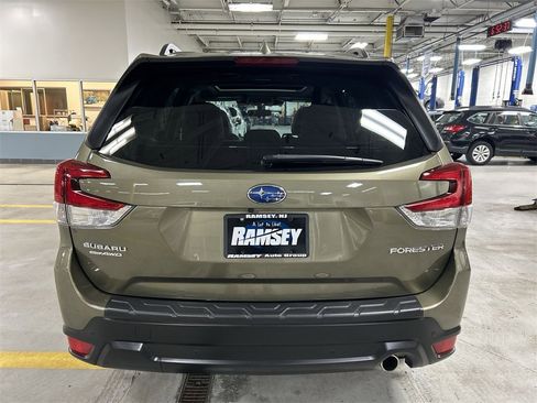 Certified 2023 Subaru Forester Limited image 26