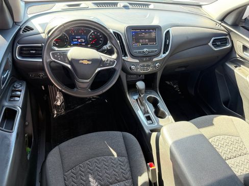 Used 2022 Chevrolet Equinox LT FWD image 15