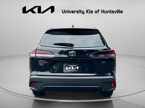 Used 2026 Toyota Corolla Cross LE FWD image 7