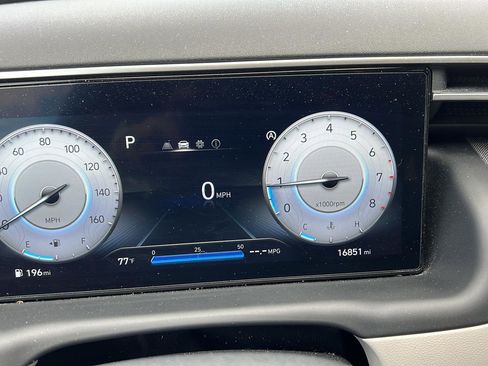 Used 2023 Hyundai Tucson SEL w/ Convenience Package AWD/4WD image 12
