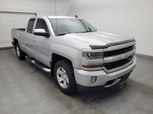 Used 2018 Chevrolet Silverado 1500 LT w/ All Star Edition image 13