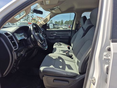 Used 2020 RAM 1500 Lone Star RWD image 2