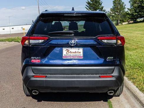 Used 2025 Toyota RAV4 XLE w/ Convenience Package AWD/4WD image 6