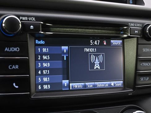 Used 2016 Toyota RAV4 LE image 24