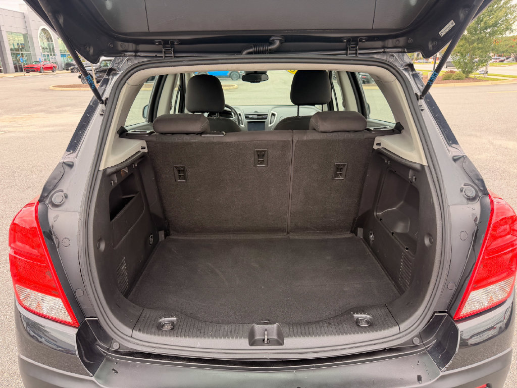 Used 2016 Chevrolet Trax LS AWD/4WD image 9