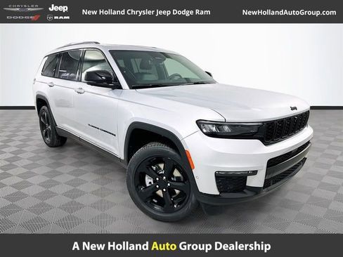New 2025 Jeep Grand Cherokee L Limited w/ Luxury Tech Group II image 1