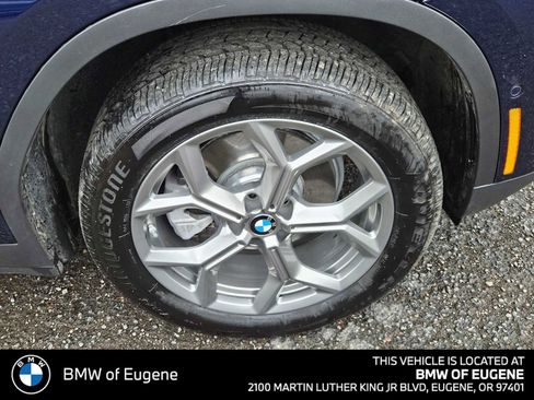 Used 2024 BMW X3 xDrive30i w/ Premium Package AWD/4WD image 9