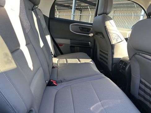 Used 2025 Ford Bronco Sport Badlands image 24
