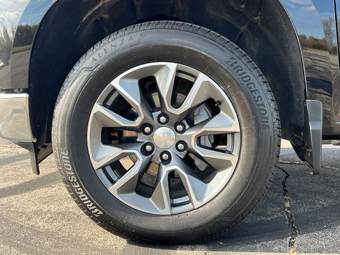 Certified 2024 Chevrolet Silverado 1500 LT image 9