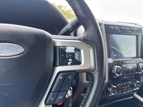 Used 2020 Ford F250 Lariat w/ Lariat Value Package image 24