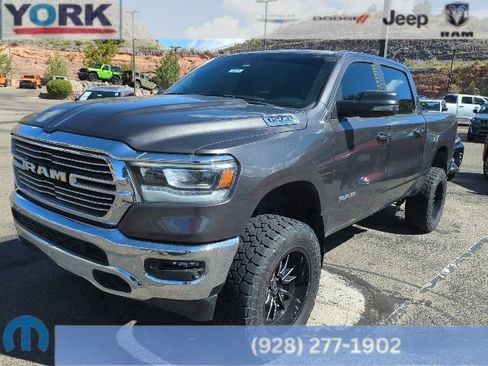 Used 2023 RAM 1500 Laramie AWD/4WD image 1