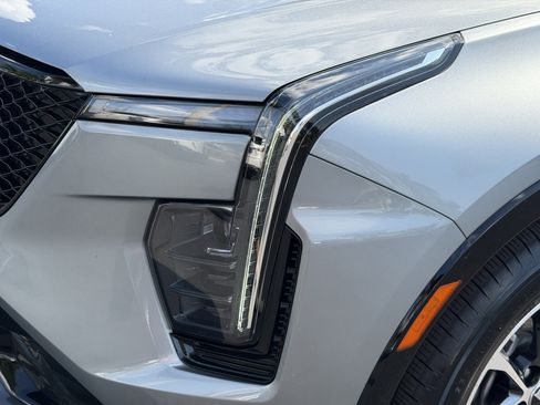 Certified 2024 Cadillac XT4 Sport w/ Cold Weather Package image 8