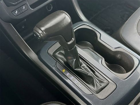 Used 2019 Chevrolet Colorado Z71 image 16