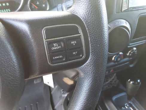 Used 2013 Jeep Wrangler Sport AWD/4WD image 16