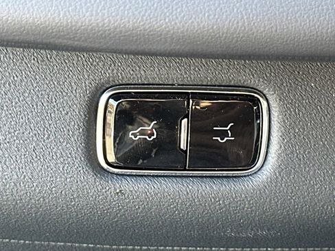 New 2025 Lincoln Navigator Reserve w/ Jet Appearance Package image 36