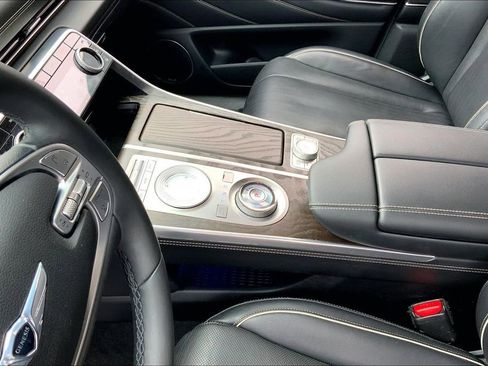 Used 2021 Genesis GV80 2.5T w/ Advanced Package 02 image 13