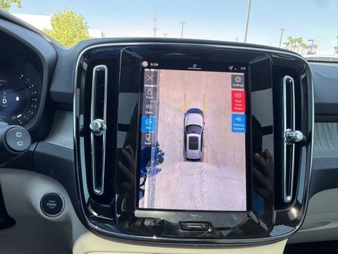 New 2026 Volvo XC40 B5 Plus w/ Protection Package Premier image 31