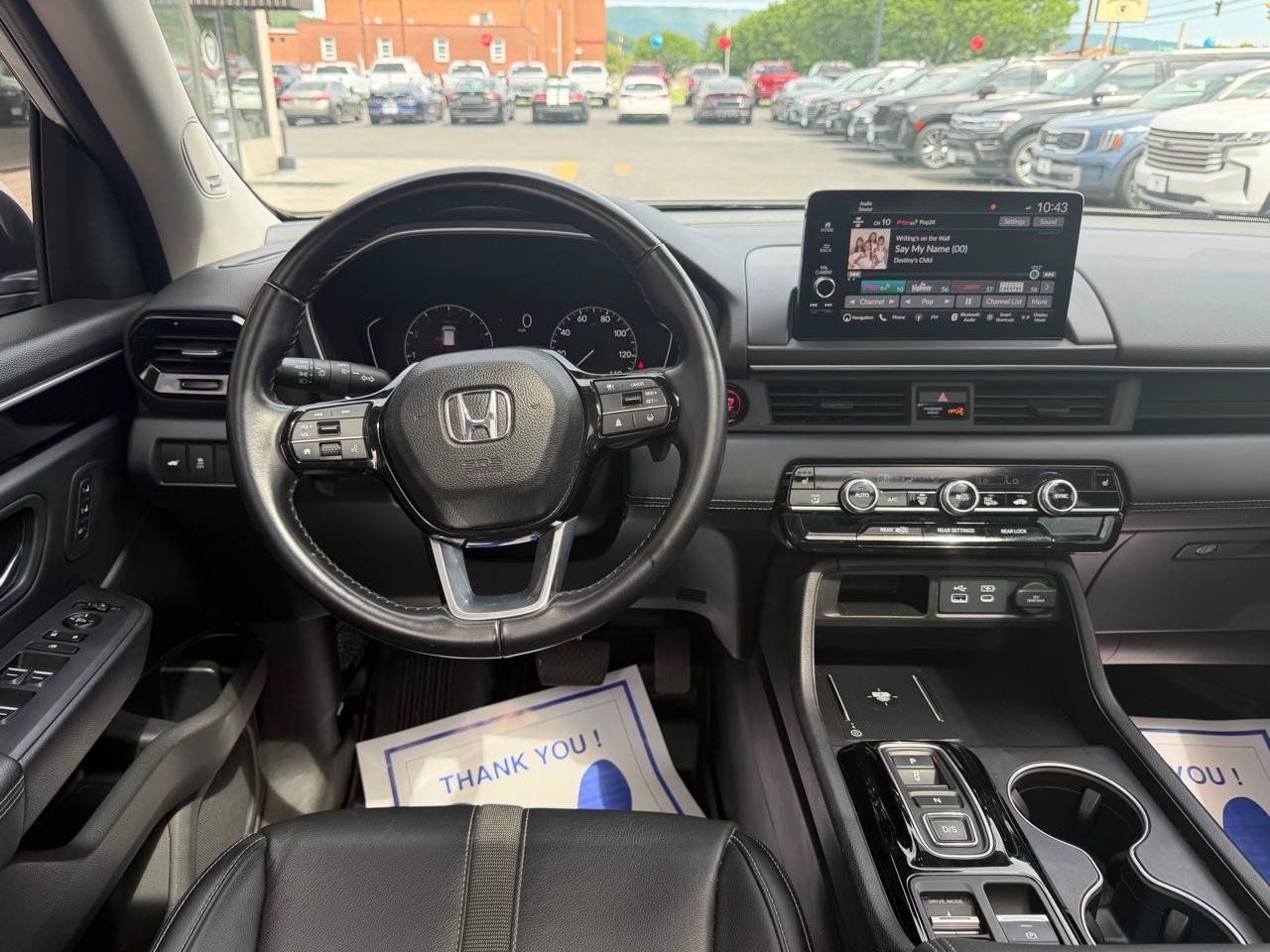 Used 2023 Honda Pilot Touring image 11