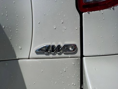 Used 2011 Toyota RAV4 Limited image 10